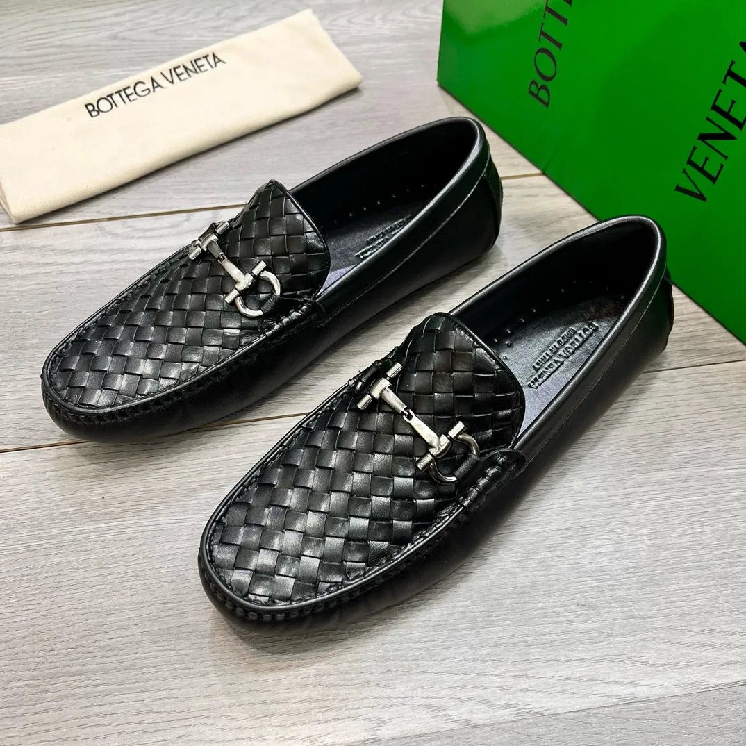 Factory price: 400💰BV new men's shoes original replica👉👉High-end men's casual beanie shoes/💞driving shoes! 🔊Upper imported cowhide woven, ☑️Sheepskin lining, one-step design, light and smart ☮☮Suitable for all kinds of travel, exclusive new style, real shot, size 38-44, (45 can be customized)